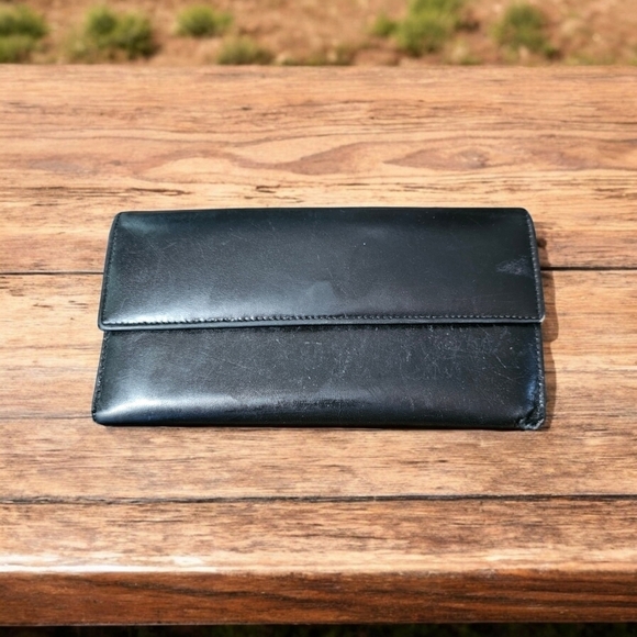 Tilley Handbags - Tilley Leather Wallet - slim